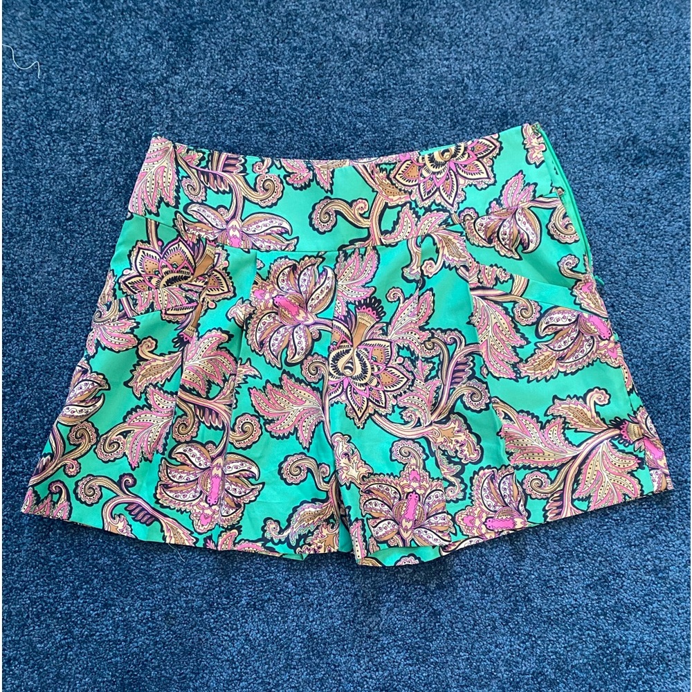 Loft Women’s Pleated Shorts